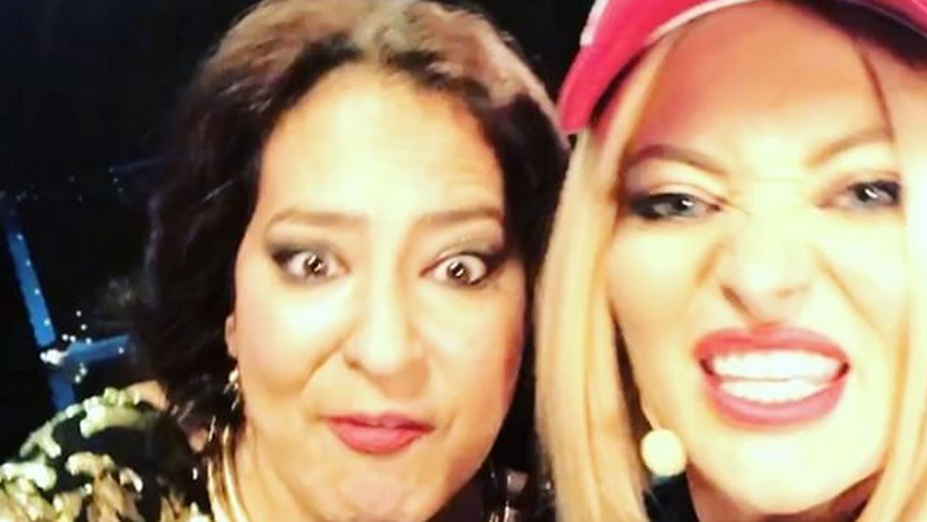 DELIA, alături de FLORICICA DANSATOAREA! ”Să vă fieee ruşineeee!”