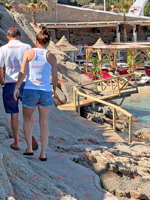 Simona Halep și „Regele mezelurilor”, escapadă romantică la Mykonos. Fosta campioană și milionarul nu se mai ascund! Nu le stă rău deloc!