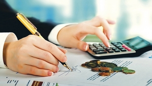 Românii muncesc patru luni pe an doar pentru a-şi plăti taxele. Diferenţa faţă de ceilalţi europeni
