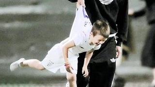 S-a "luptat" cu juniorii! Asa uita Beckham de probleme