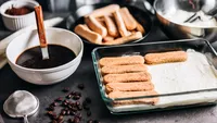 Cu ce poți înlocui mascarpone, dacă vrei să faci tiramisu? 5 metode, după ce isteria din magazine a epuizat stocurile din toată țara
