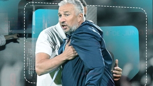 Cine l-a salvat pe Dan Petrescu după ce a fost diagnosticat cu o boală care l-a pus la pământ: ”Face tratament, se simte mai bine!”