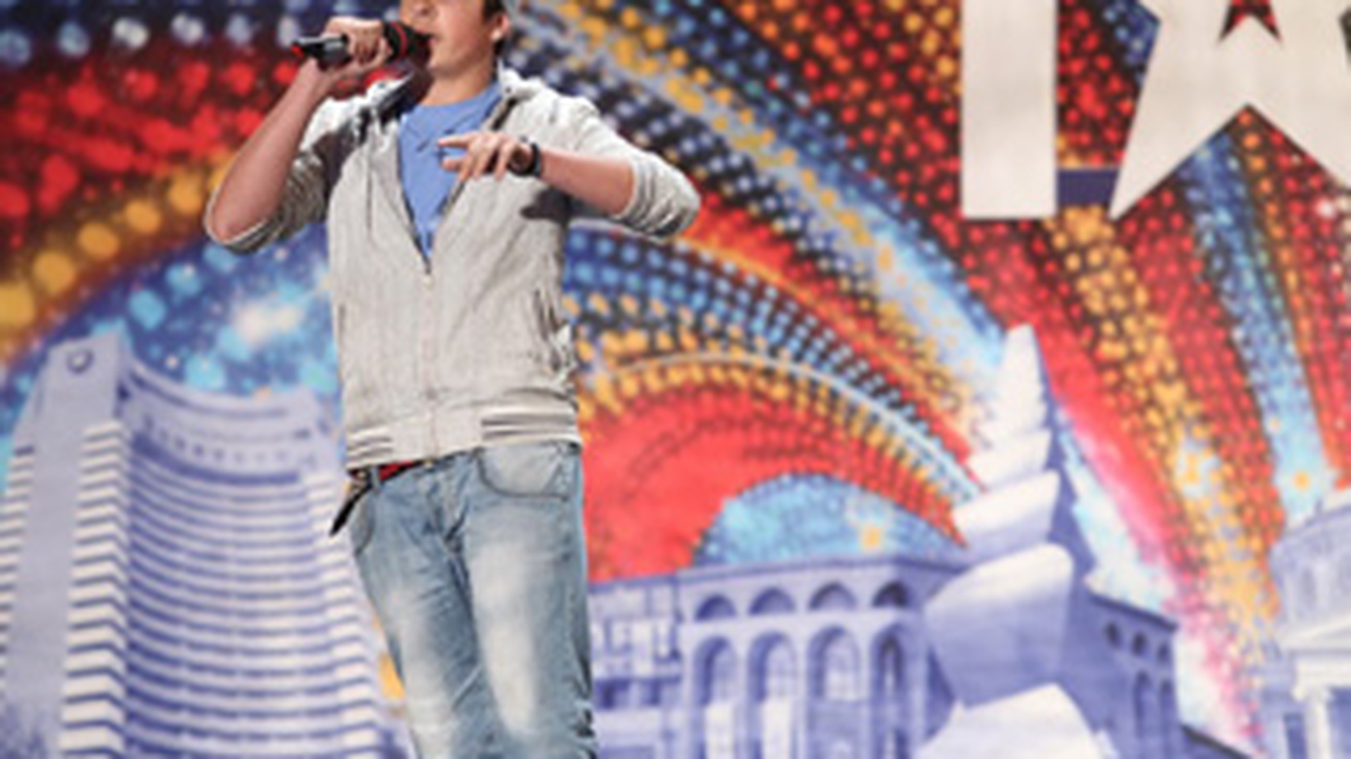 Raul Sipos, rapperul cu debit verbal s-a perfectionat in SUA! Il inspira Eminem