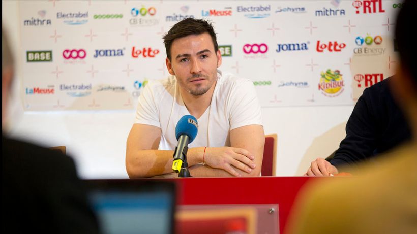 Credeai ca numai Inna se fastaceste cand vorbeste in engleza? Stai sa-l vezi pe Cristea!