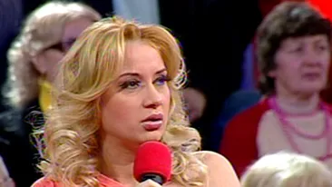 VIDEO Simona Trasca l-a injurat ca la usa cortului pe Marius Baldovin! Te dau in judecata si te las in c***l gol! F**u-ti m***ii ma-tii!