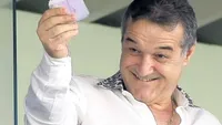 Vă mai amintiți circul făcut de Gigi Becali cu fotbaliștii de la Gloria Bistrița? Cum fugea după ei pe stradă, oferindu-le prime de 10.000 de euro! A ajuns și la hotel, la masă cu jucătorii VIDEO