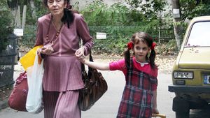ADRIANA ILIESCU face o dezvăluire şoc! Ce au descoperit medicii în uterul ei, în sala de naşteri