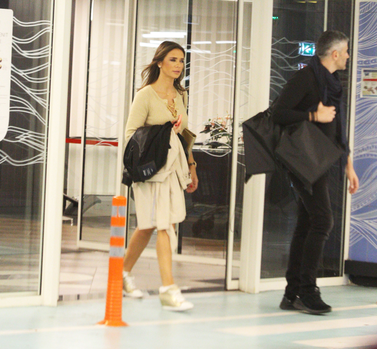 Magda Pălimariu a ieşit alături de Sorin Mierlea, la un mall din Capitală