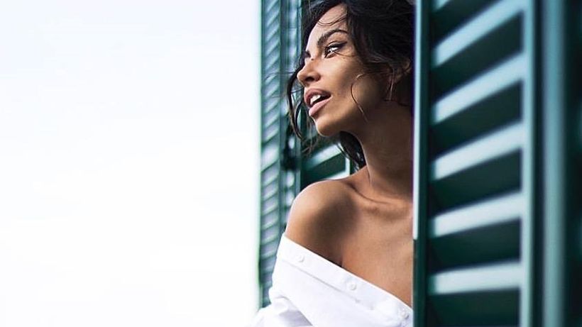 Vizită surpriză pentru Mădălina Ghenea înainte să nască! Un bărbat iubit a venit s-o vadă în România tocmai din America: ”Nu m-aş fi gândit niciodată!”