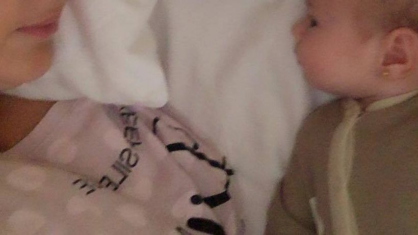 Gabriela Cristea, anunţ la început de săptămână! S-a fotografiat cu fetiţa în pat şi…