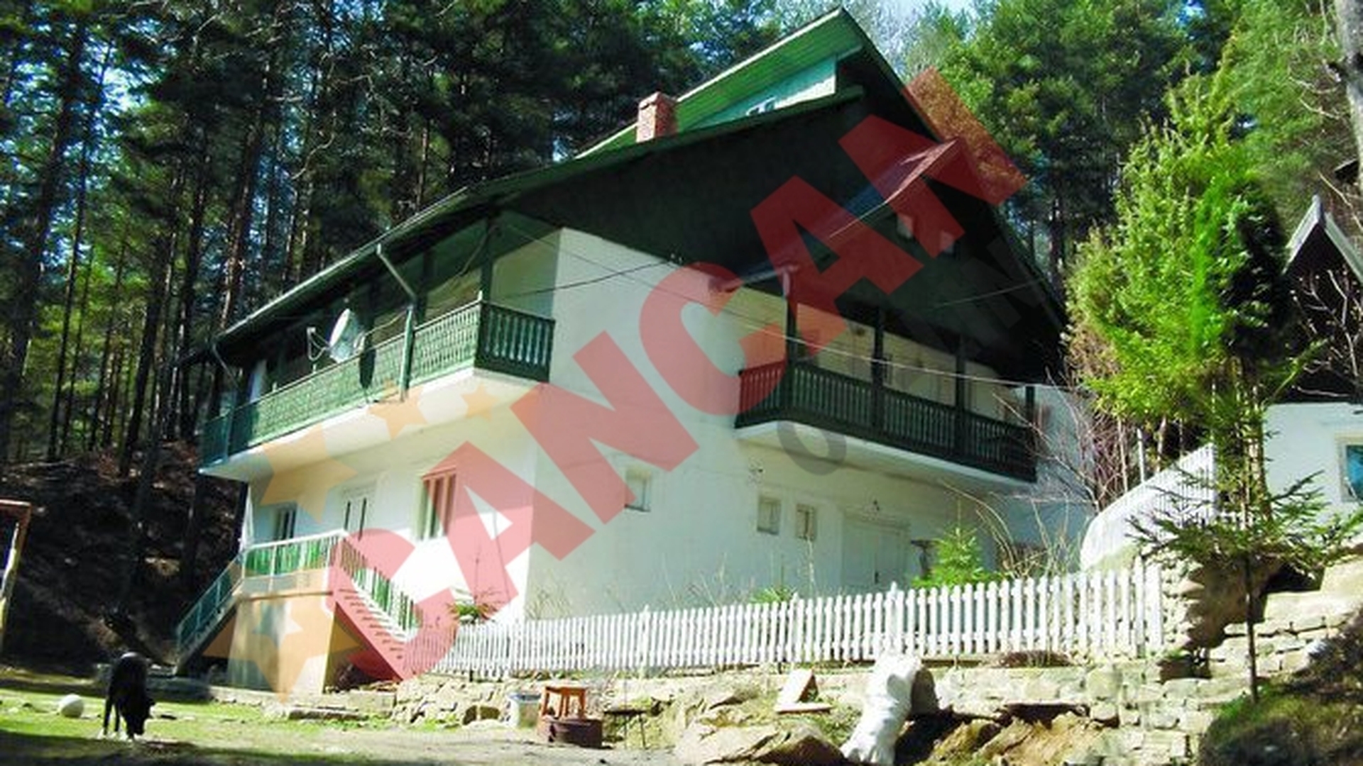 Casa de vacanta a teroristului Hayssam, vanduta pe nimic