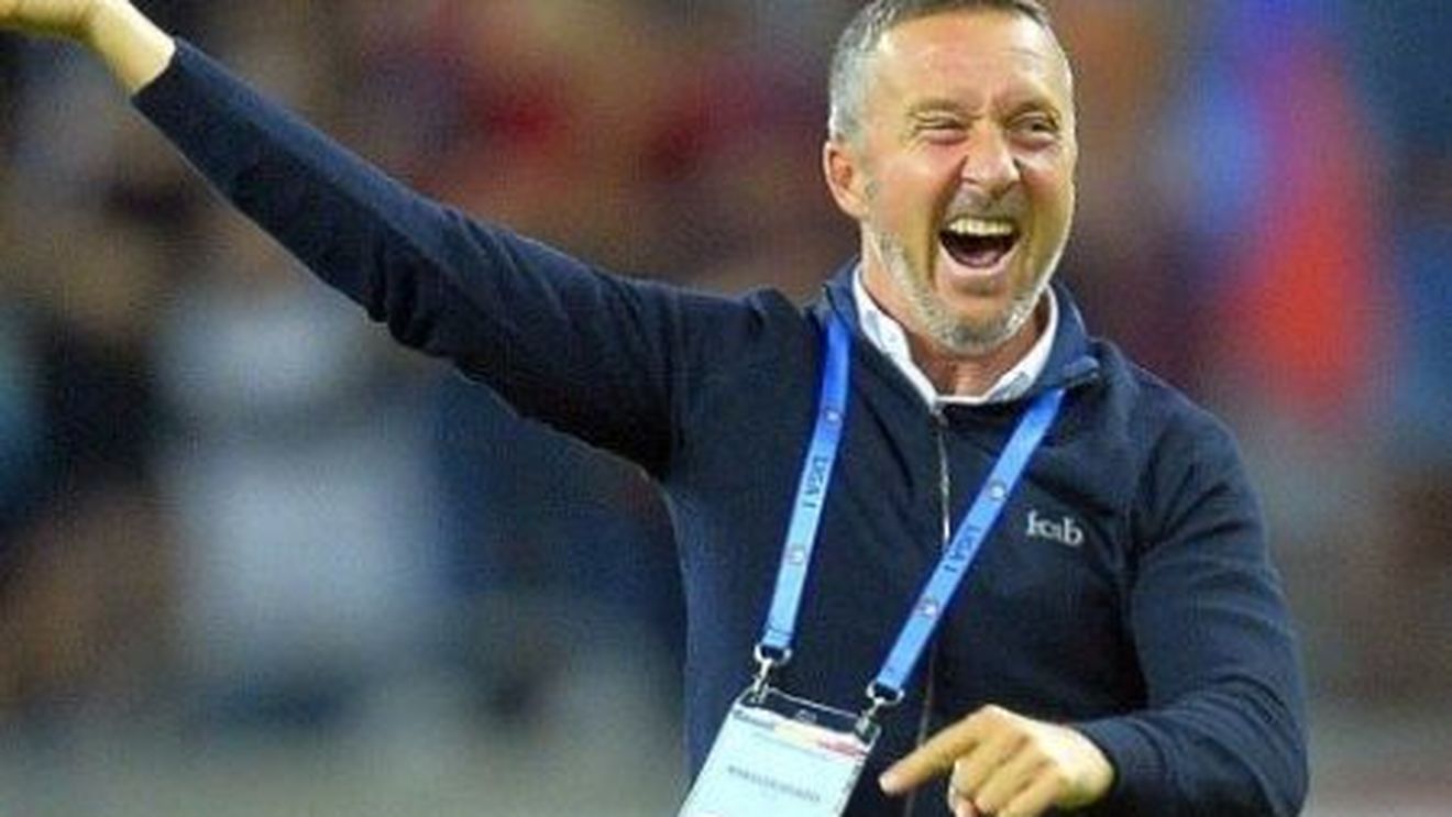 MM și-a găsit „nașul” » Vivi Răchită: „Nu sunt de acord cu acele maimuțăreli!”