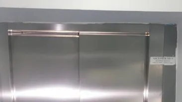 Liftiera care a cerut din cadourile copiilor bolnavi de cancer și-a dat demisia!