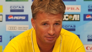 Transfigurat de durere! La 2 saptamani dupa ce a fost concediat, Dan Petrescu a primit o noua lovitura. Totul a fost fotografiat