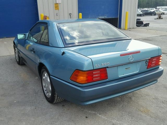 Mercedes furat în 1991, scos la vânzare în 2018. E uluitor ce au descoperit polițiștii