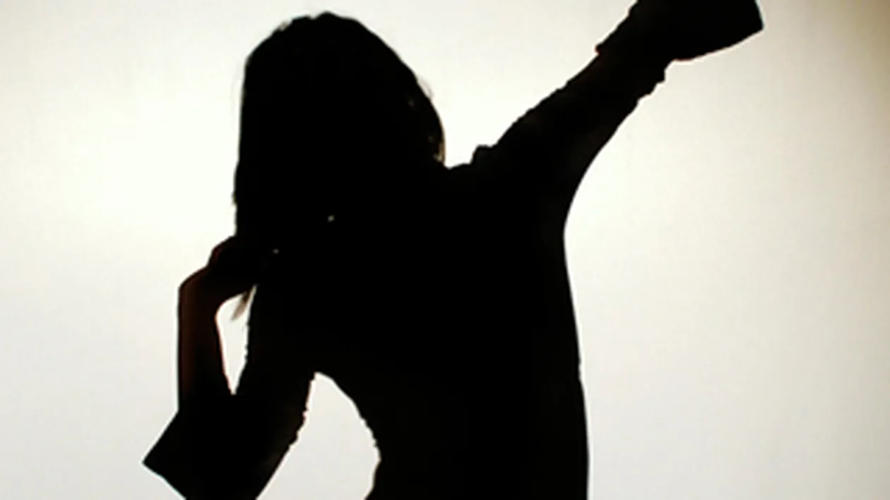 Te-ai intrebat vreodata care este cea mai folosita minciuna de femei? O spun de 474 de ori intr-un an!