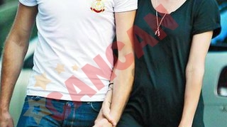 "Am asteptat sa-si ia cetatenia ca sa divortez!"