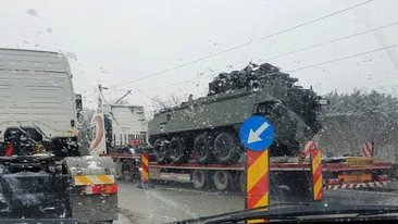 Tancurile și amfibiile au ajuns pe Centura București! FOTO EXCLUSIV