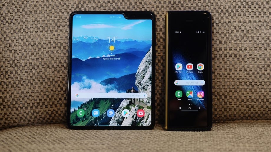 Samsung va începe vânzarea telefonului pliabil Galaxy Fold în septembrie