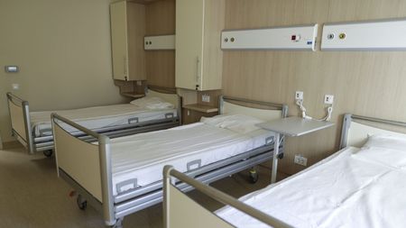 Doliu în familia regală saudită: „Prințul adormit” a murit după 20 de ani în comă