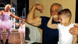 Ati vazut tot ce poate micul Hercule, dar nu l-ati vazut pe bunicul lui! El este “Hulk”, varianta olteneasca!