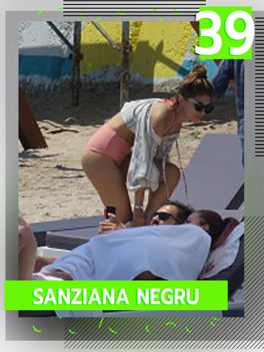 Top 50 sexy-vedete în poziții incendiare pe șezlong. Au ”cuvântul” Daniela Crudu, Bianca Iordache sau Lora