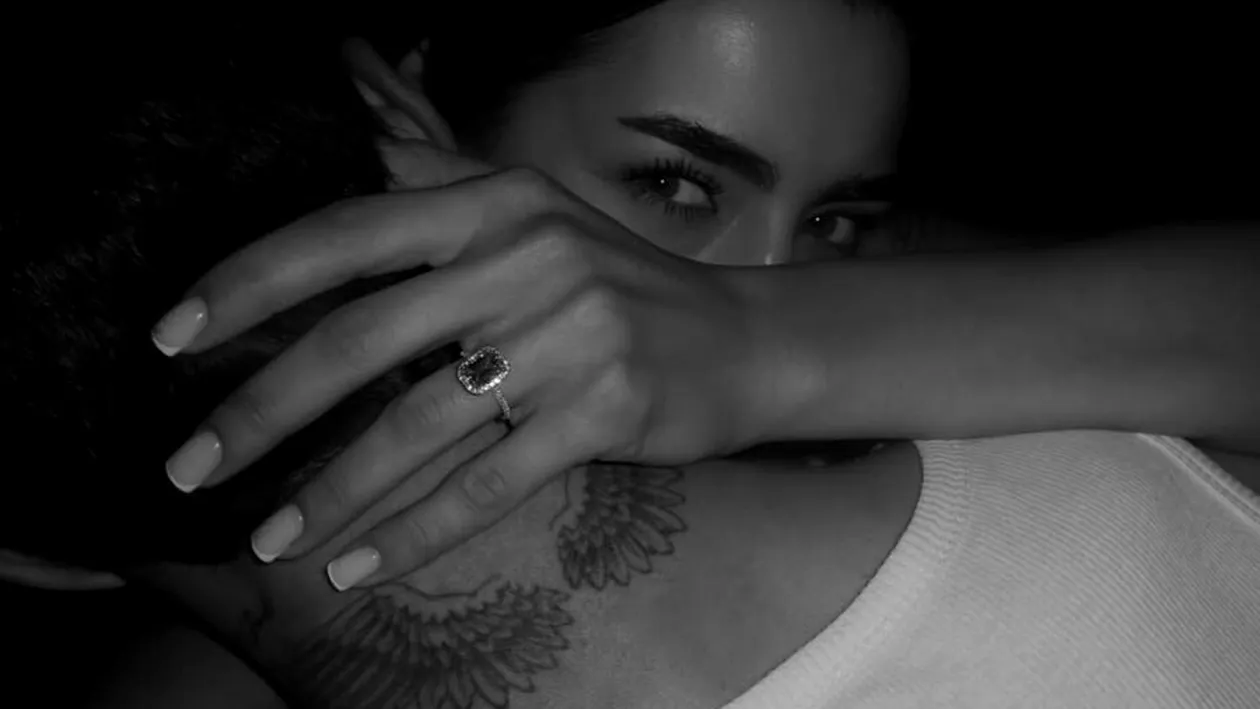 Vestea momentului! Celebrul cuplu din România s-a logodit. A cerut-o de soție cu un inel uriaș