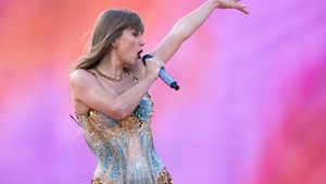 SUTE de camere de hotel, rezervate de un singur fan Taylor Swift. De ce a făcut asta