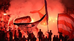 Scandal în Groapă! Vedetele lui Miriuţă ameninţate de câini!