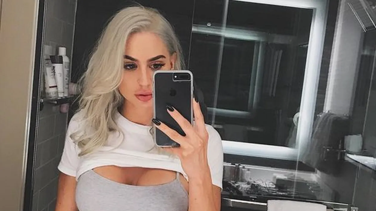 A luptat pe front in Afghanistan, iar acum a devenit un model de top. Cum arata tanara cand s-a inrolat in armata