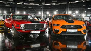 Colecția Țiriac vă invită să vizionați două exemplare produse la o jumătate de secol distanță: Ford Mustang Mach 1 1969 și Ford Mustang Mach 1 Coupe 2022
