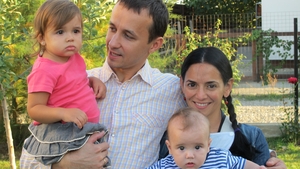 Analia Selis vrea sa revina dupa 3 ani in muzica: "Toate noptile nedormite merita, am doi copii superbi!"