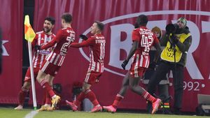 Sepsi OSK învinge Universitatea și reintră în lupta pentru play-off!