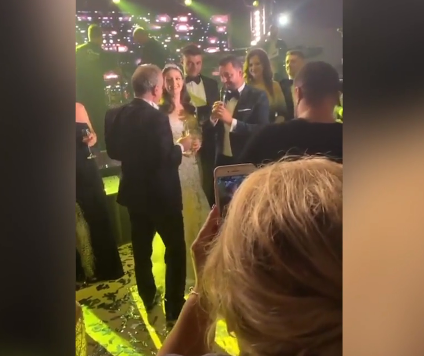Luminița și Gigi Becali au plâns în noaptea nunții fiicei lor. Gestul făcut de Theodora în fața invitaților