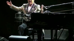 Elton John, testat pozitiv cu COVID-19. Cum se simte celebrul artist