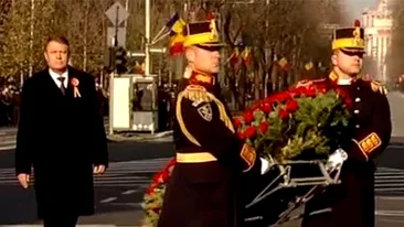 1 Decembrie. Klaus Iohannis a fost huiduit la parada militară