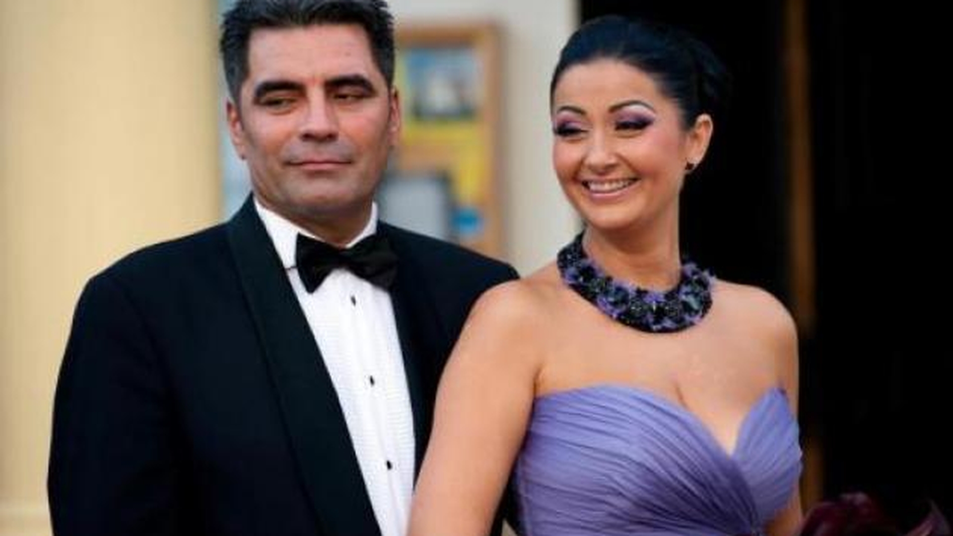 Marcel Toader s-a dezlănţuit la adresa prezentatoarei TV.  ”Gabriela Cristea a venit la mine cu un Matiz şi a plecat cu un Volvo!”
”Îi plătesc şi azi maşina cu care umblă!”