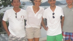 Andreea Raicu munceste de zor in Thailanda: "A fost o zi lunga si obositoare! Am facut poze de la 8 dimineata pana la 6"