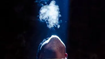 Aparitie bizara! Un roman a avut o surpriza de proportii dupa ce s-a uitat peste imaginile realizate de el: Aburii seamana cu...