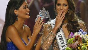 Miss Franţa a fost aleasă Miss Univers! Momentul emoţionant în care tânăra a primit coroana