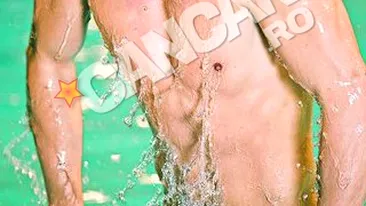 Vladimir Draghia e distant cu fetele de la Burlacul ca sa nu o supere pe Augusta Lazarov. Nu s-a atins de nicio concurenta in sase saptamani de filmari