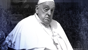 BREAKING NEWS! A murit Papa Francisc
