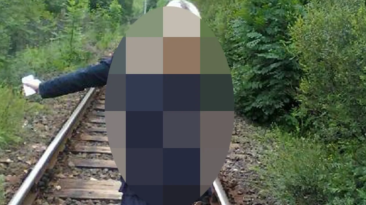 Asta este cea mai penibila fotografie din istoria Romaniei! Si-a facut poza in timp ce facea ASTA pe calea ferata