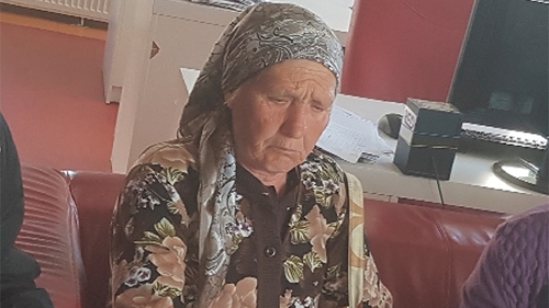 UPDATE. Cea mai nouă metodă de escrocherie. Zeci de țărani din Vaslui, păcăliți de o gașcă de "șmecheri" din București: "Au venit cu o masină, au spus că sunt de la Enel și mi-au cerut să le aduc o.." Reacția Enel
