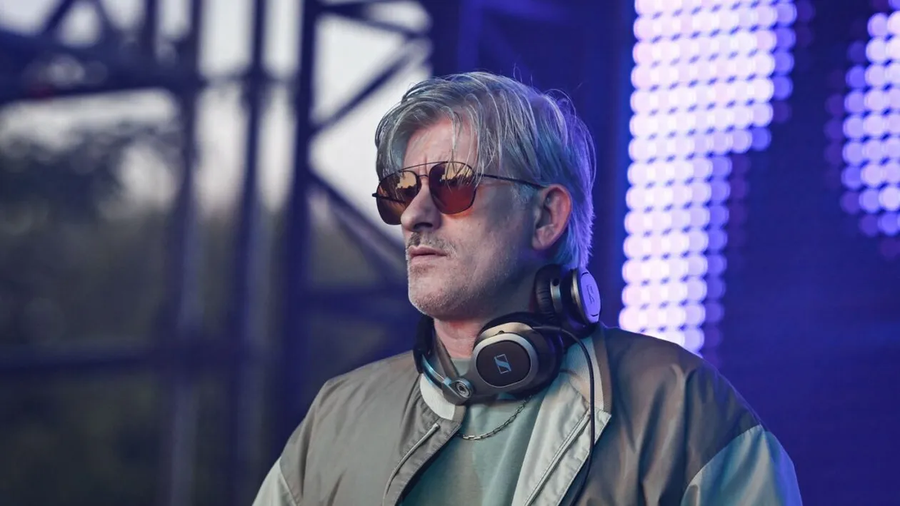 Celebrul DJ francez Kavinsky, autorul hitului „Nightcall” din filmul „Drive”, a murit