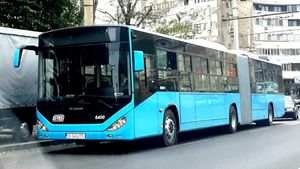 Măști sanitare puse la dispoziție de STB, pentru toți cei ce folosesc transportul în comun din Capitală