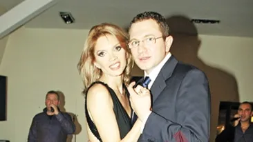 Cristina Spatar: As vrea ca sotul meu sa imi spuna mai des `te iubesc`!