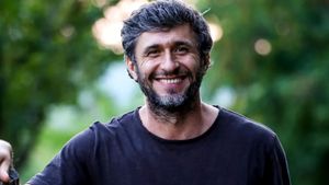 Prezentatorul de la Visuri la cheie, înlocuit de Pro TV. Adevărul despre revenirea lui Dragoș Bucur la cârma emisiunii după un an de "exil"