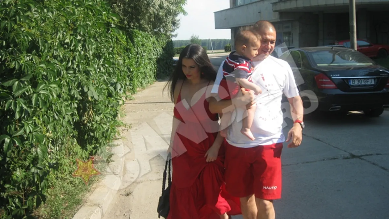 Rudel Obreja, presedintele FRB, la botez in pantaloni scurti