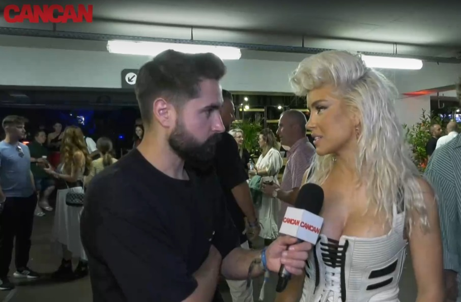 Alina Ceușan: "Clujul e un oraș liniștit, oamenii sunt plini de bun simț, poate cu prea mult bun simț și taximetriștii, în general, nu se uită urât la tine dacă n-ai lăsat bacșiș" (Foto. captură video)